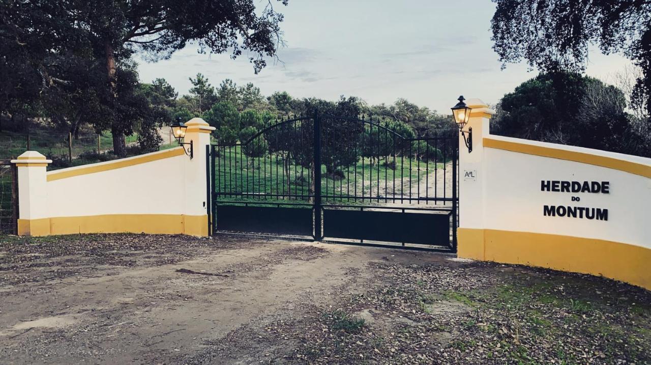 Hostal Montum Farm Living Melides Exterior foto