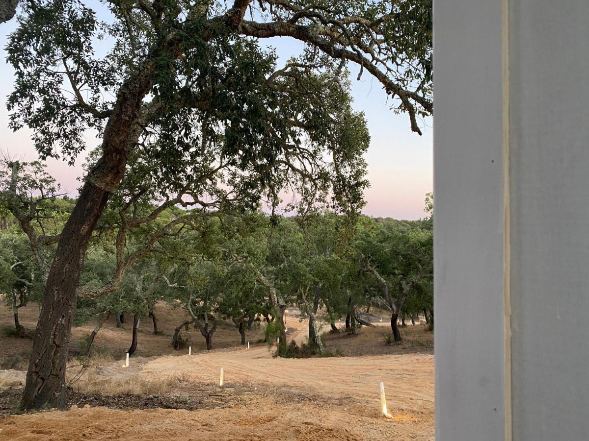 Hostal Montum Farm Living Melides Exterior foto