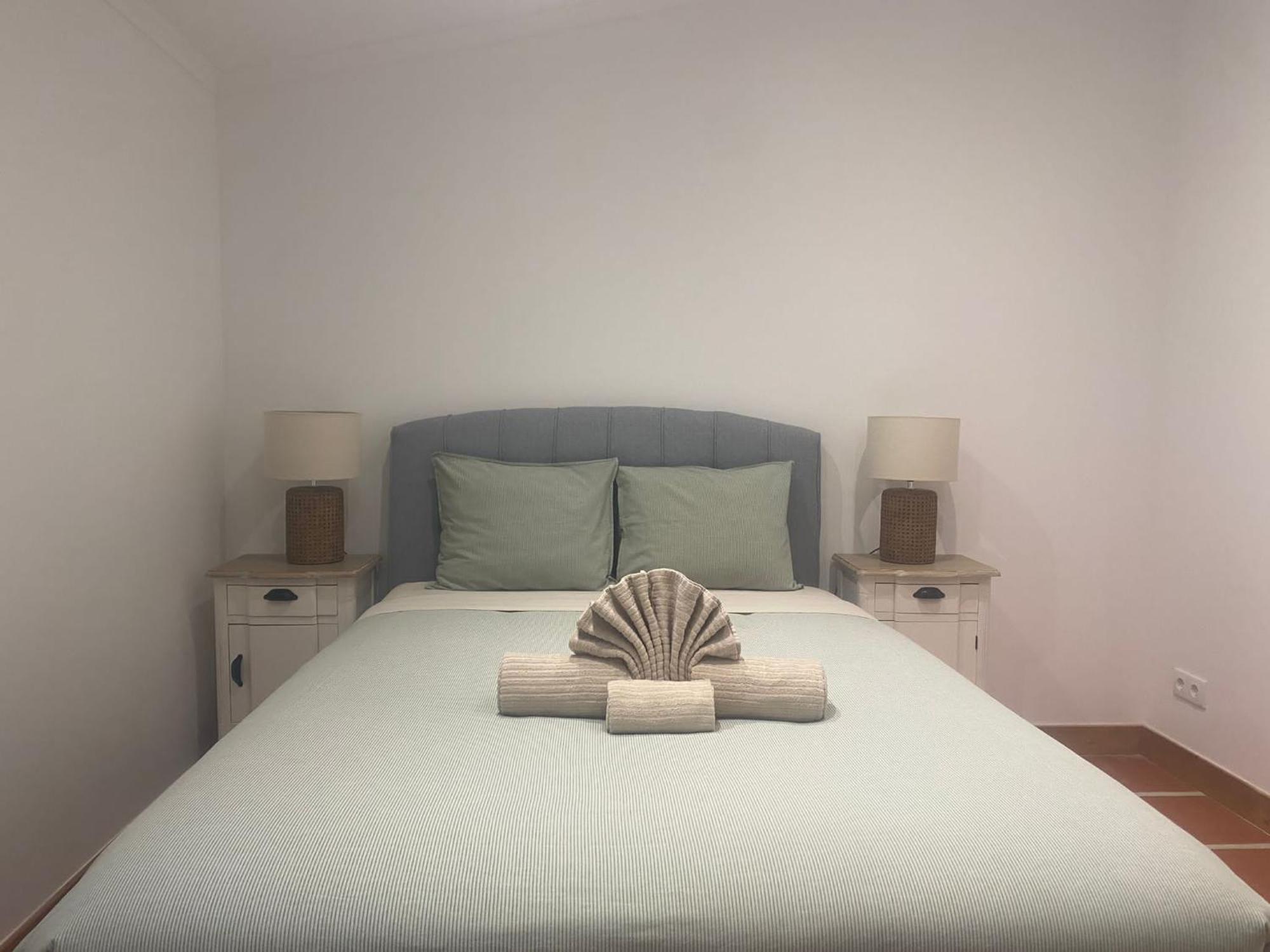 Hostal Montum Farm Living Melides Exterior foto