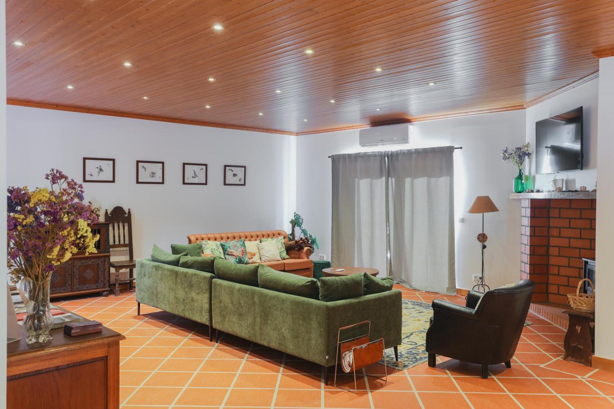 Hostal Montum Farm Living Melides Exterior foto