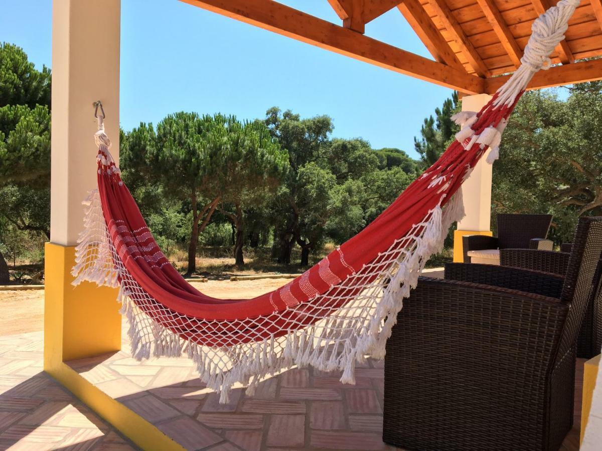 Hostal Montum Farm Living Melides Exterior foto