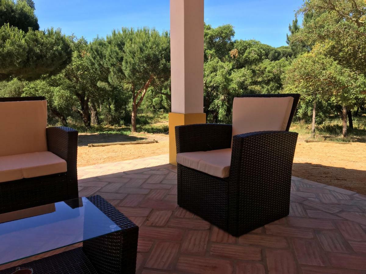 Hostal Montum Farm Living Melides Exterior foto
